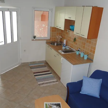 Apartment Suzi *